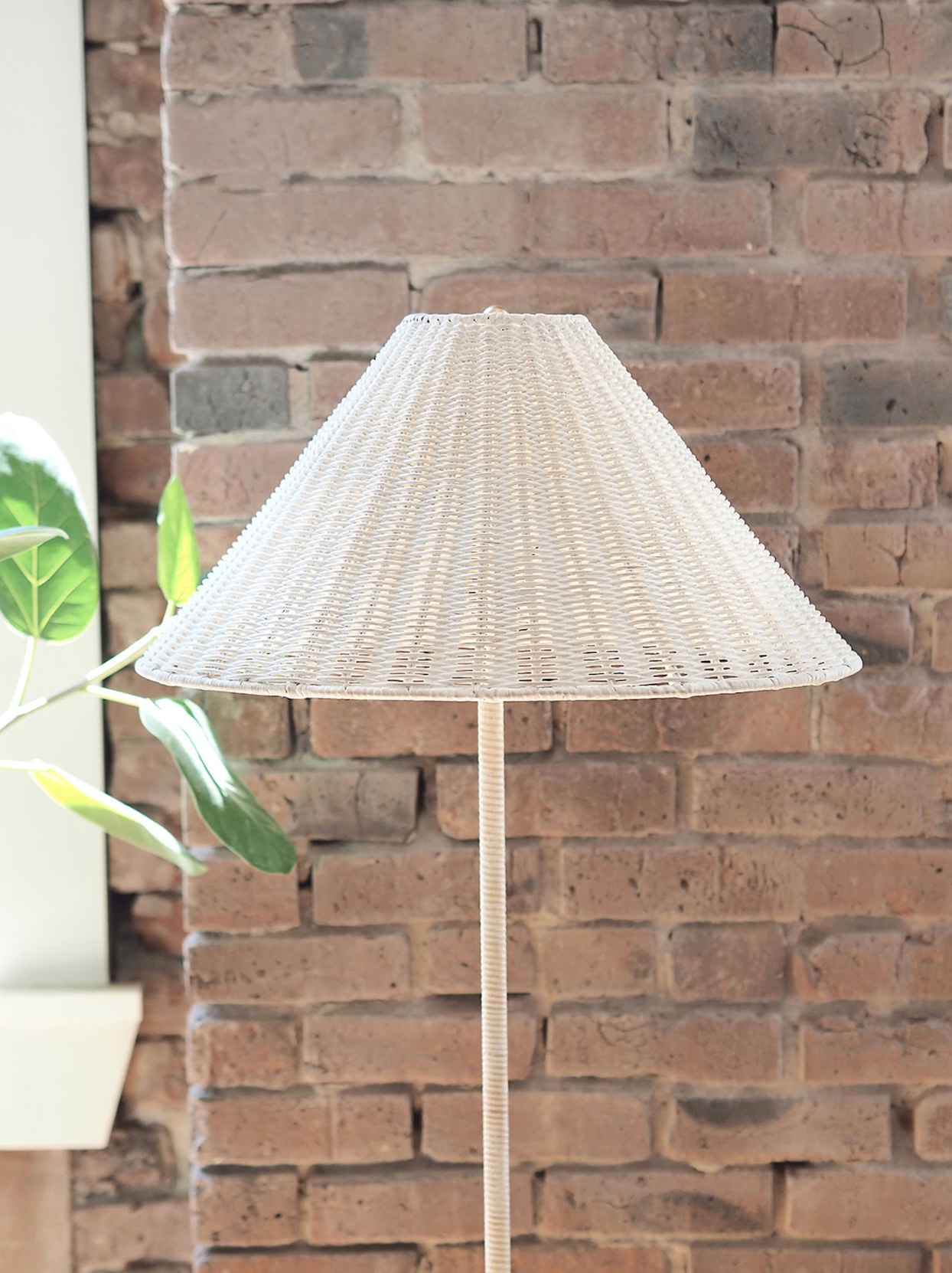 Wimber Floor Lamp