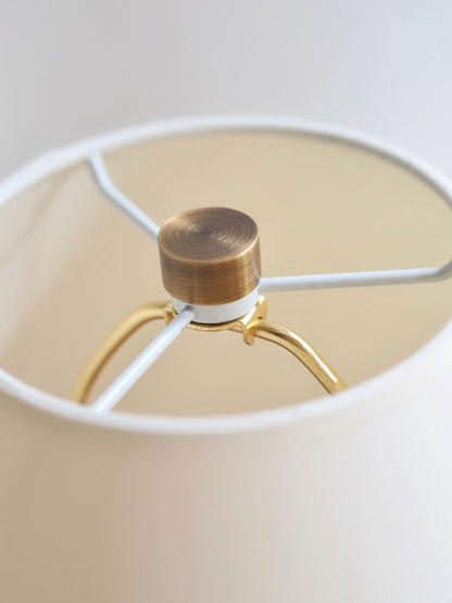 Brone Table Lamp
